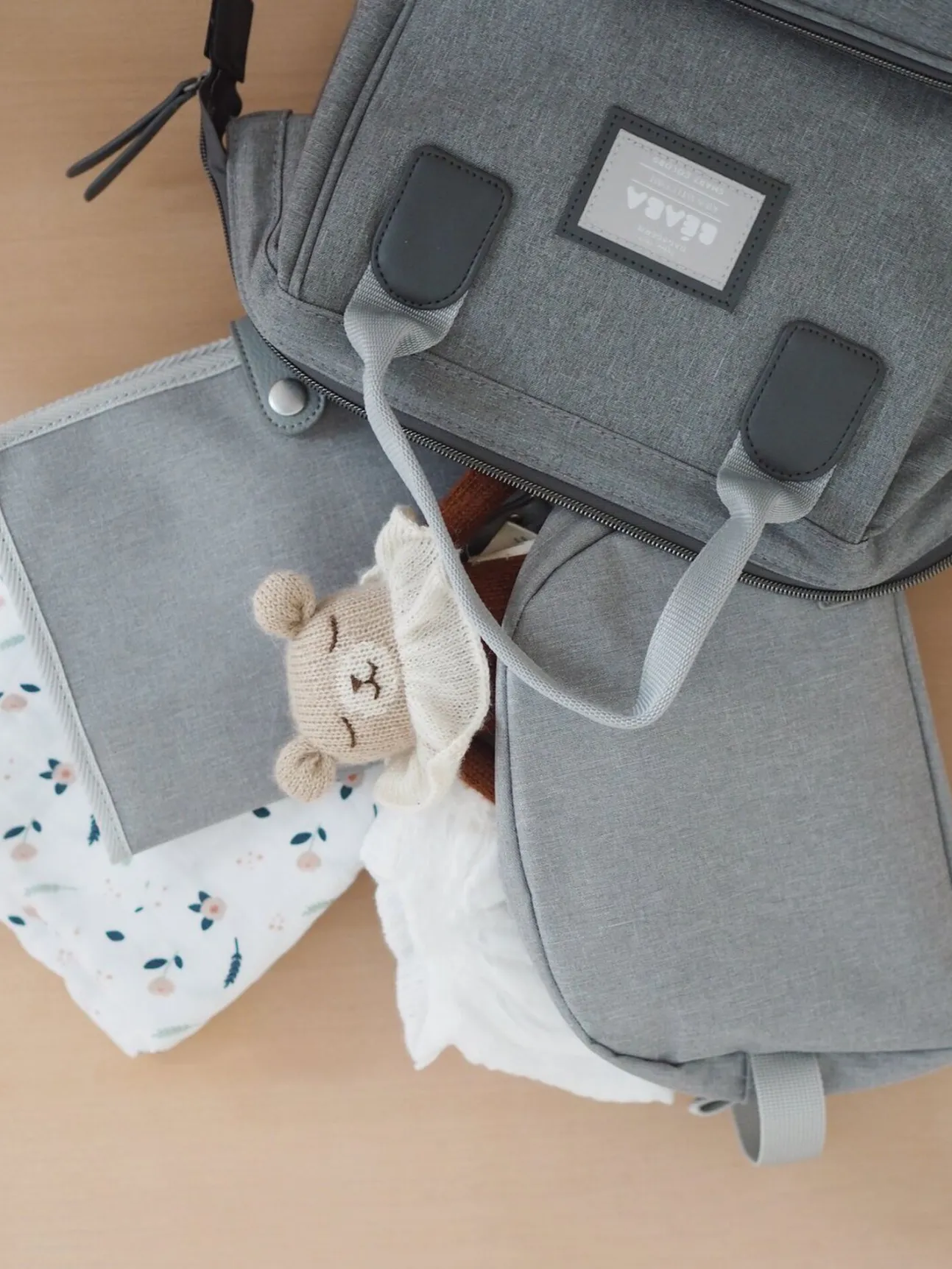 Protege Carnet De Sante Heather Grey