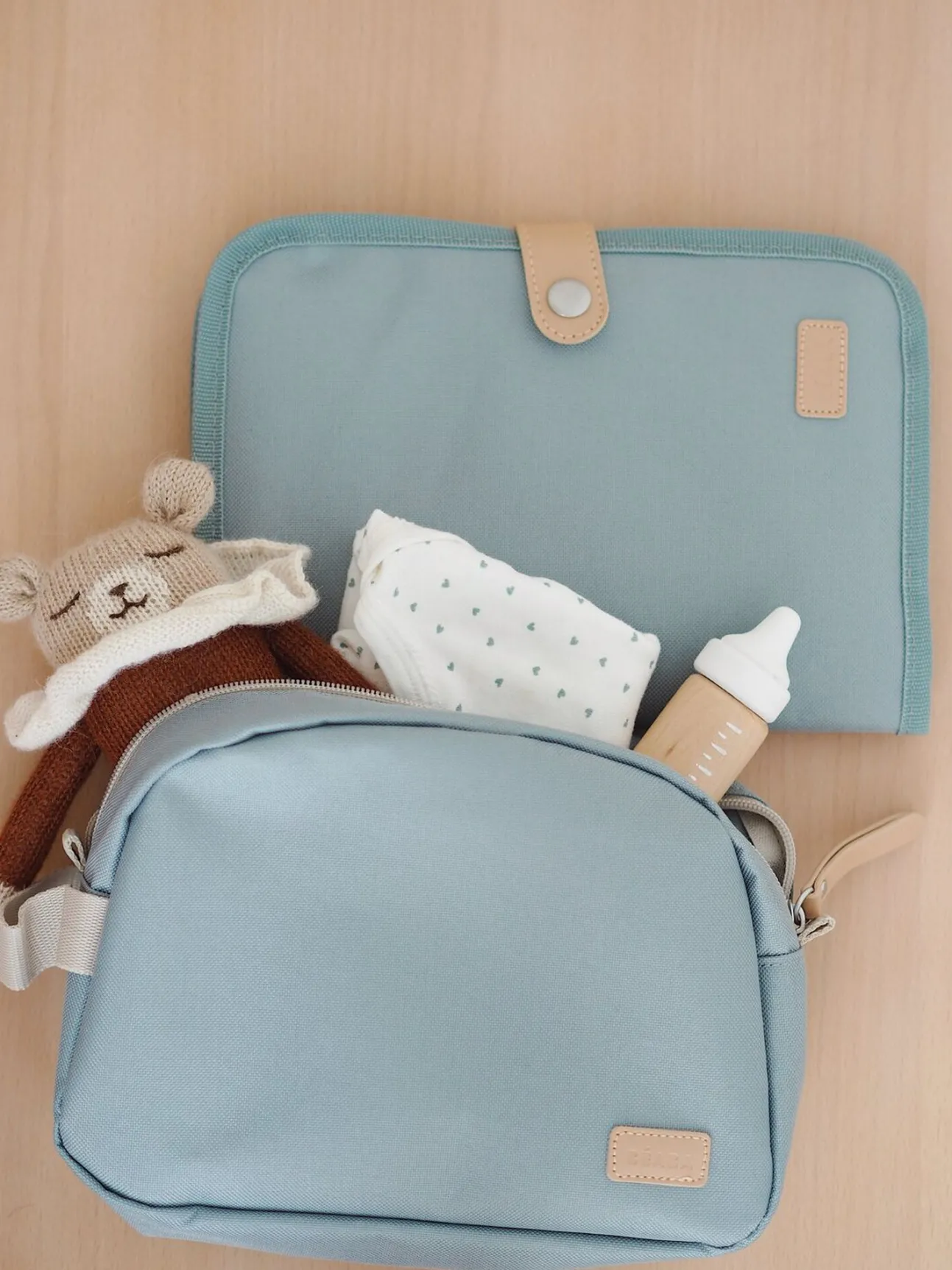 Protege Carnet De Sante Sage Green