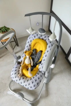 Transat Up&Down Iv Yellow Palm Tree